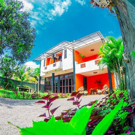 נגומבו Anthuan Residence מראה חיצוני תמונה