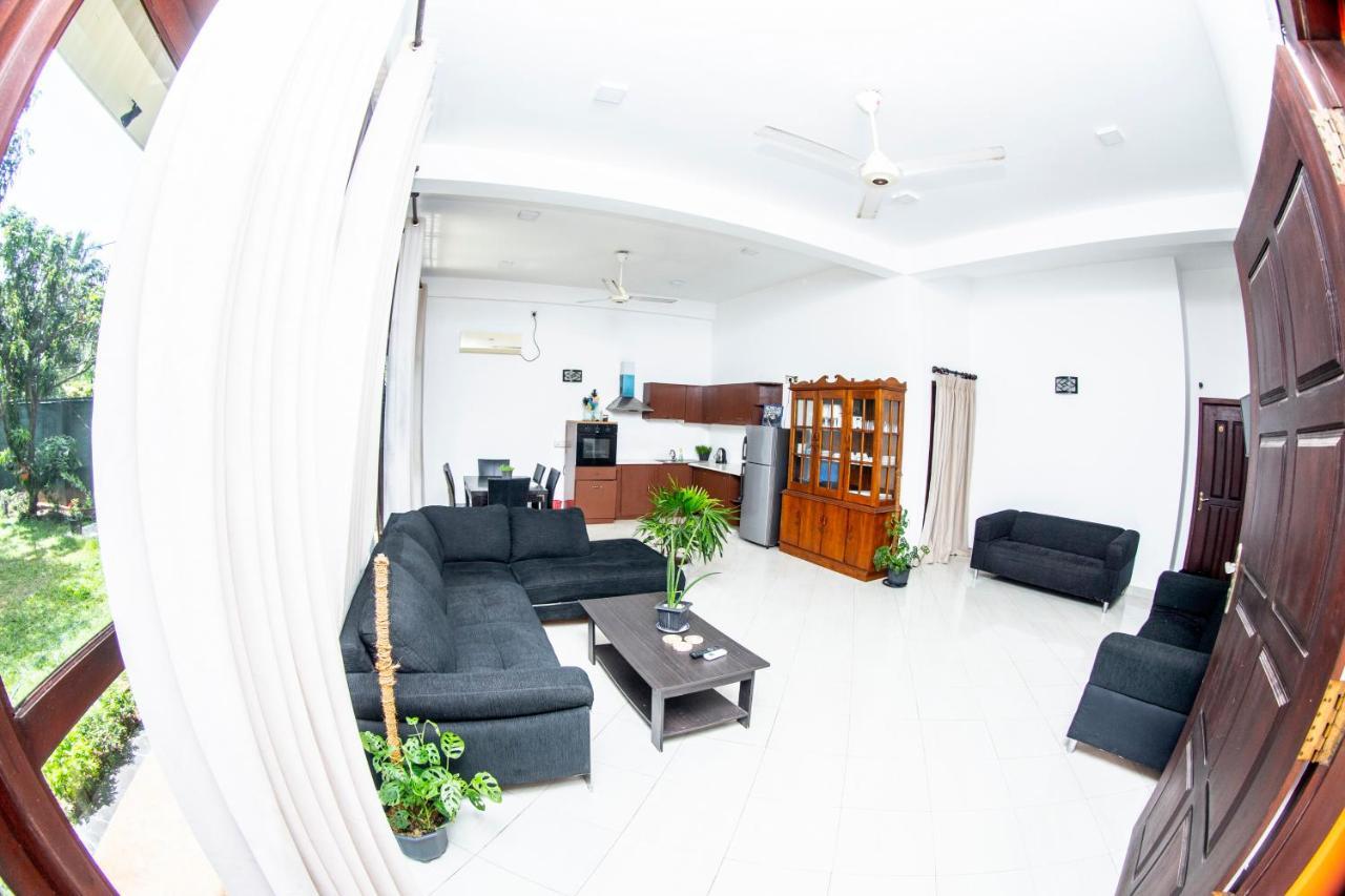 נגומבו Anthuan Residence מראה חיצוני תמונה
